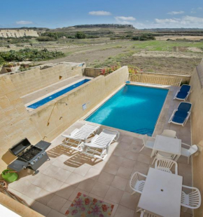 Гостиница Villambrose - Gozo  Сан - Лоренц